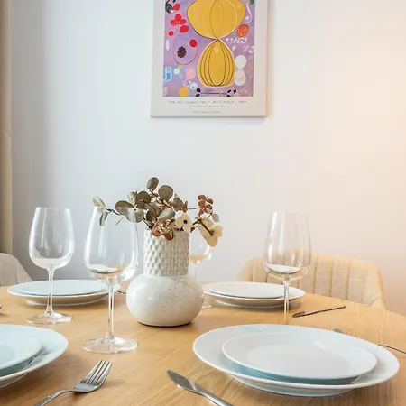 Apartament Central Spacious 513 *
