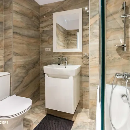 Central Spacious 513 Apartament Bukareszt