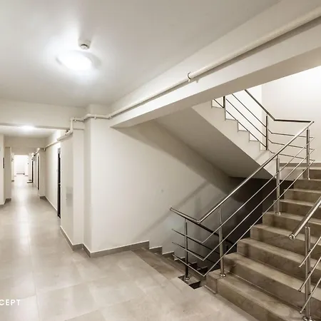 Central Spacious 513 Apartment